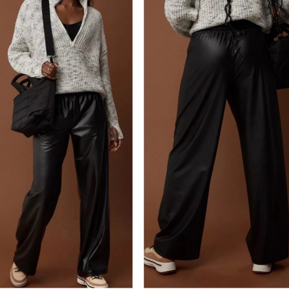 Offline By Aerie Real Luxe Black Faux Leather Chic Wide Leg Flare Pants Size XS - Picture 2 of 14